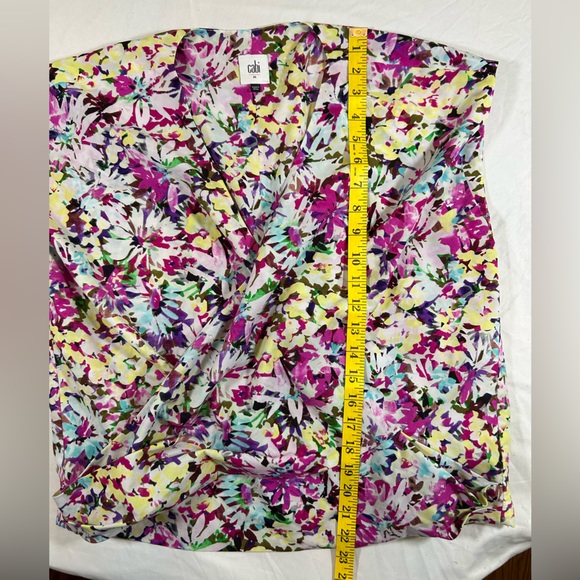 Cabi Women’s Eden Floral short Sleeve Blouse #5211 Medium - Picture 6 of 6